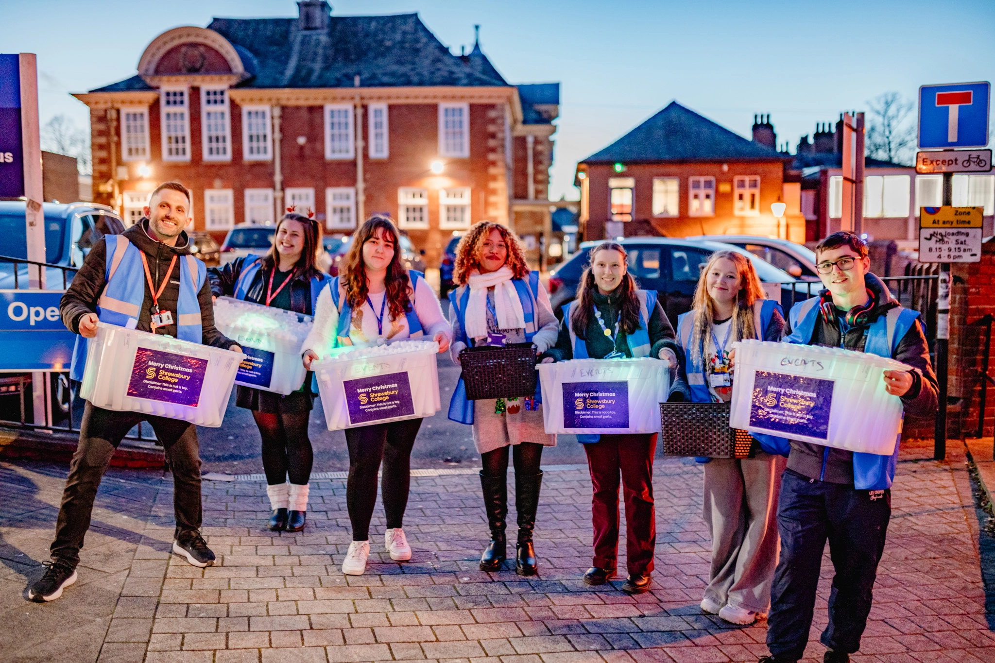 SC 191125 Events ChristmasLightSwitchOn WebP 01